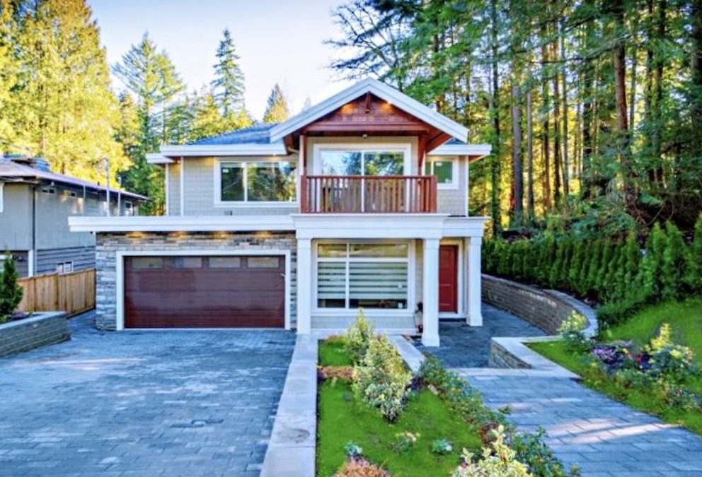 3614 Robinson Road, North Vancouver